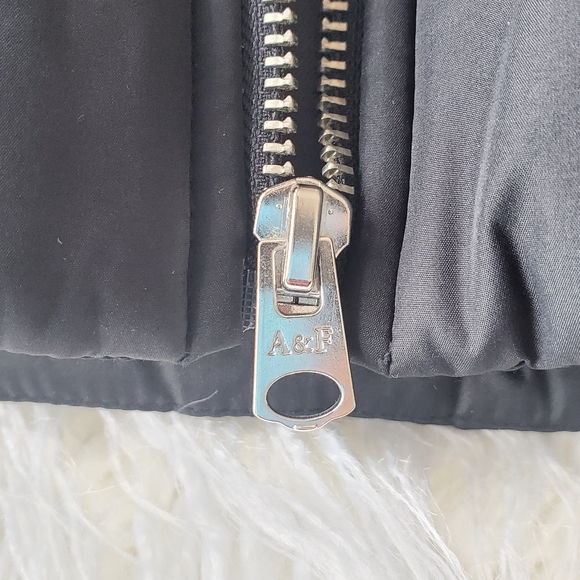 abercrombie & fitch mini puffer coat ✨️NEW - Picture 4 of 10